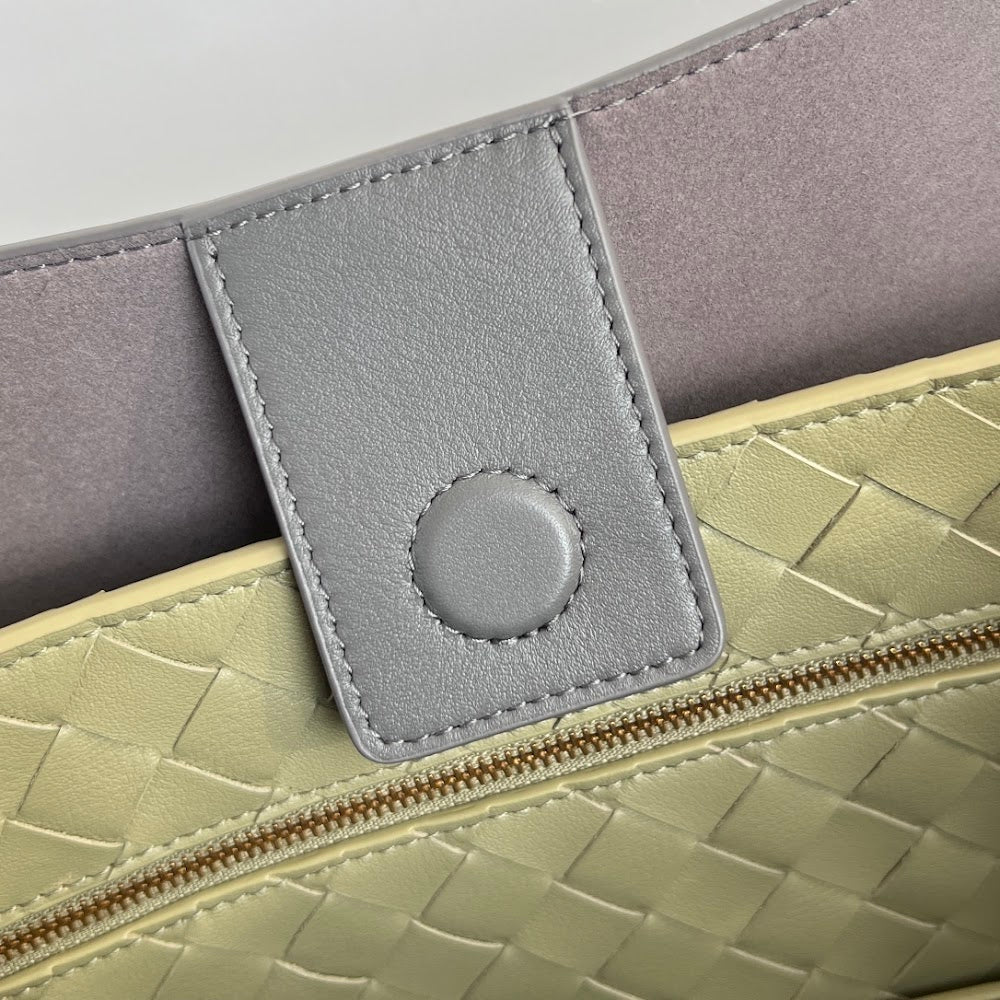 Ezyycart Bags Bottegan Luxury Bag --90785