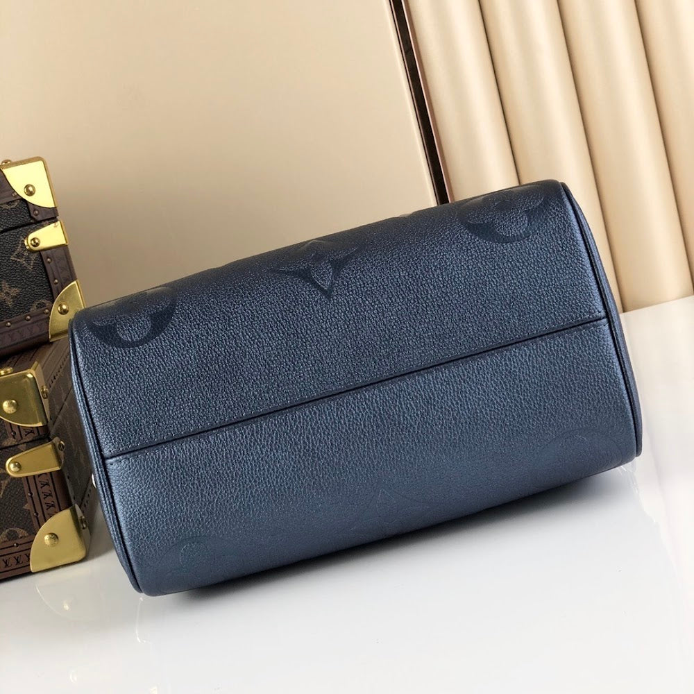 Anum Bags ln Luxury Bag --60538