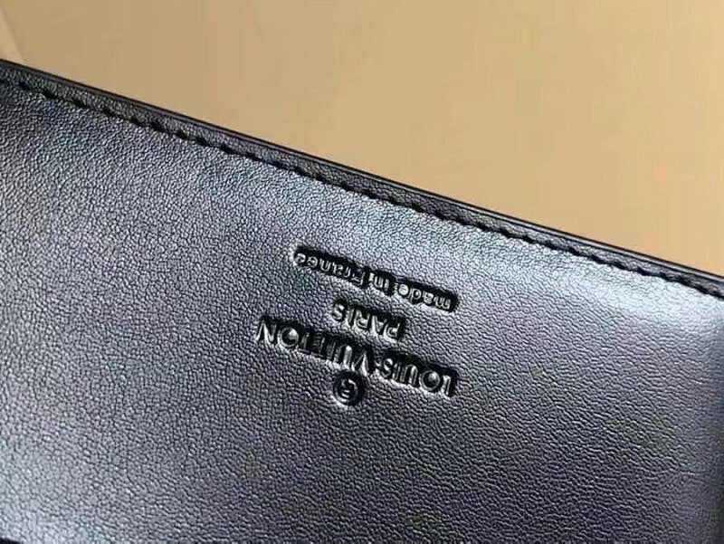Anum Bags ln Luxury Bag --59639