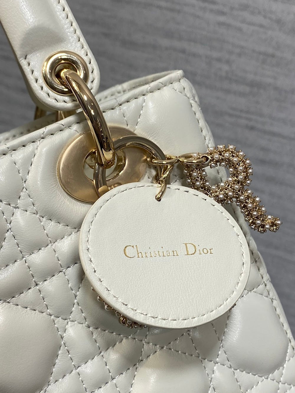 new-designer-premium-bags-nm16900
