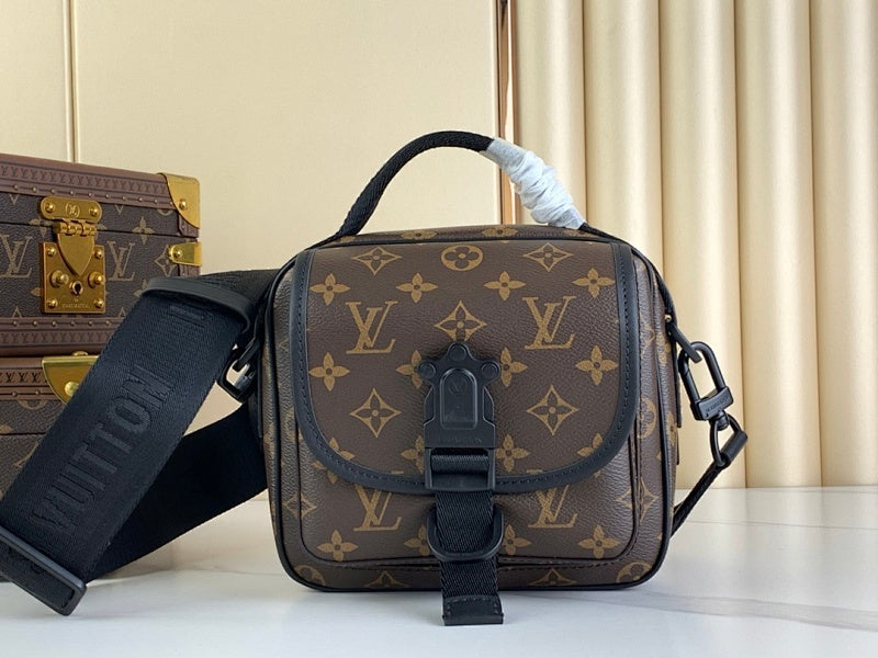 Anum Bags ln Luxury Bag --56152