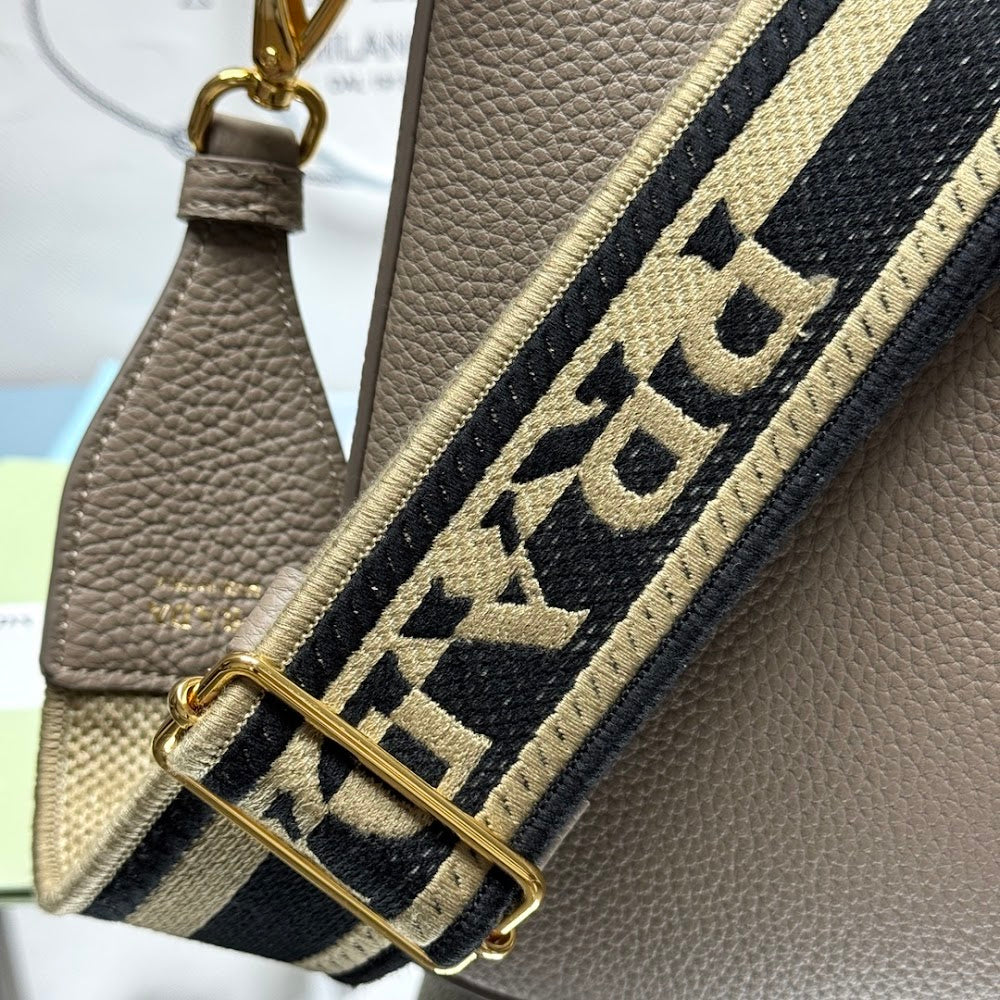 Ezyycart Bags Pradn Luxury Bag --101880