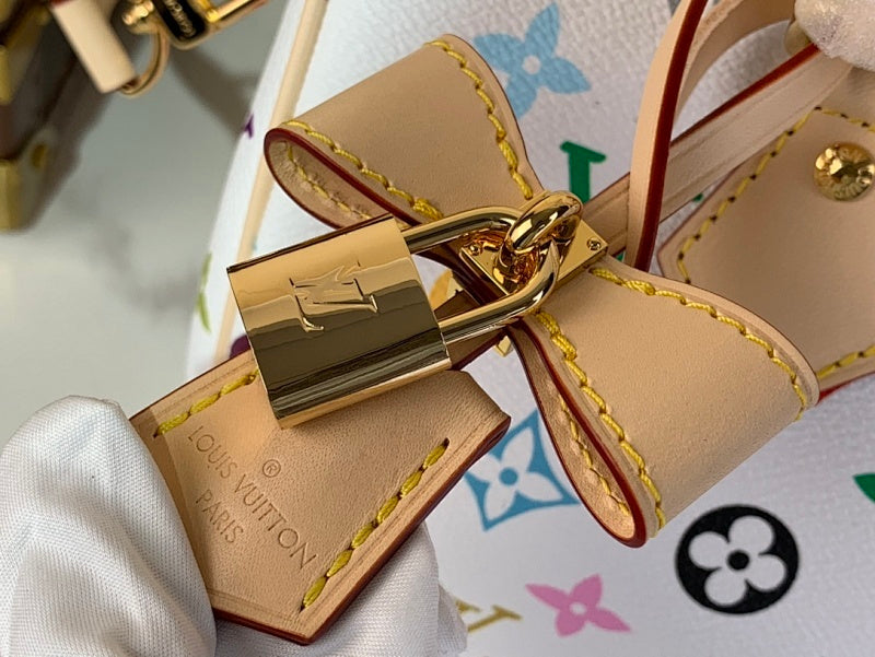 Anum Bags ln Luxury Bag --56148