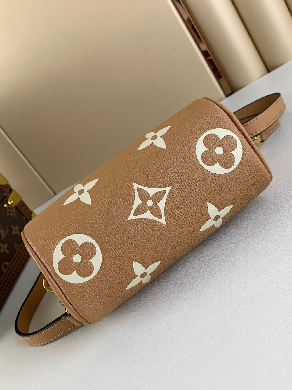 Anum Bags ln Luxury Bag --56497
