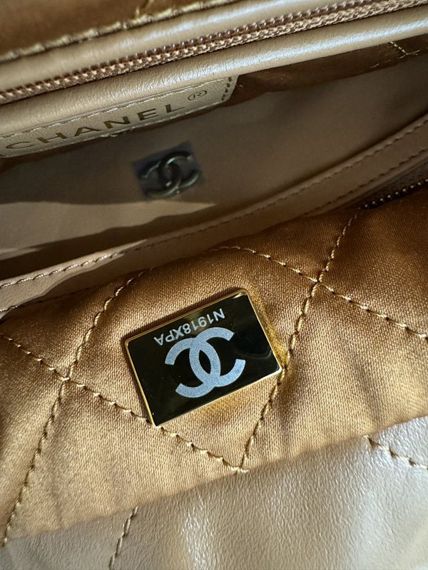 new-luxury-designer-bags-nm9435
