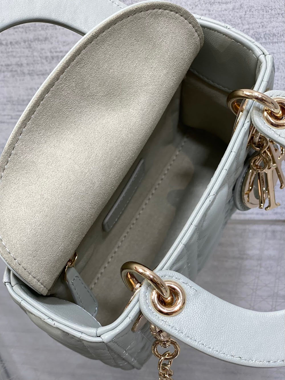 new-designer-premium-bags-nm16621