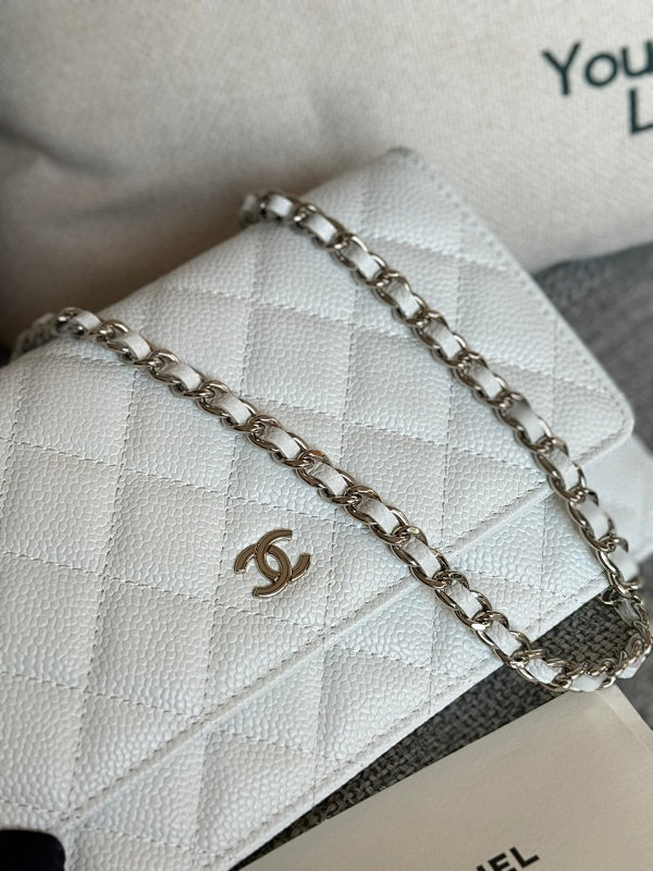 new-luxury-designer-bags-nm9322