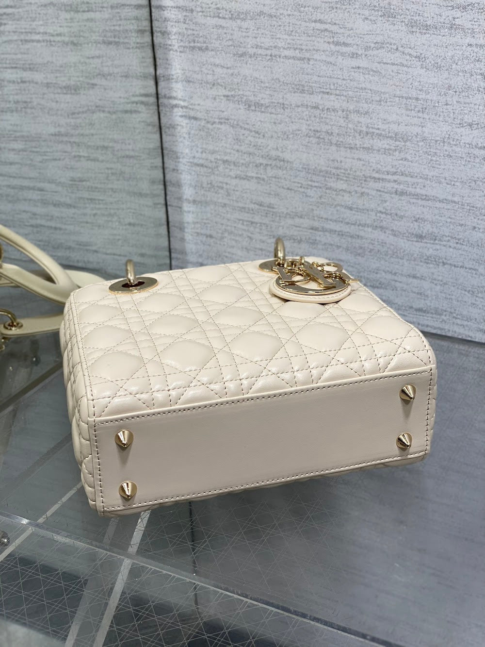 new-luxury-designer-bags-nm16615