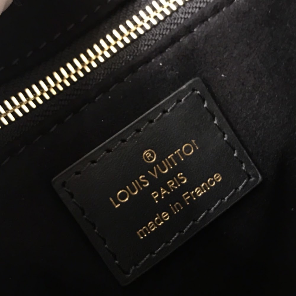 Anum Bags ln Luxury Bag --60028