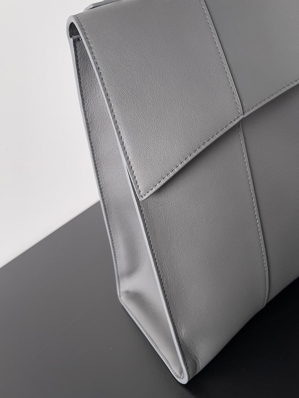 Ezyycart Bags Balenciaga Luxury Bag --111572