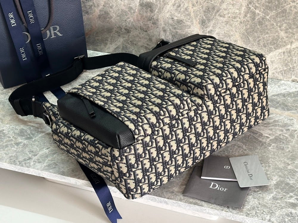 new-designer-premium-bags-nm16749