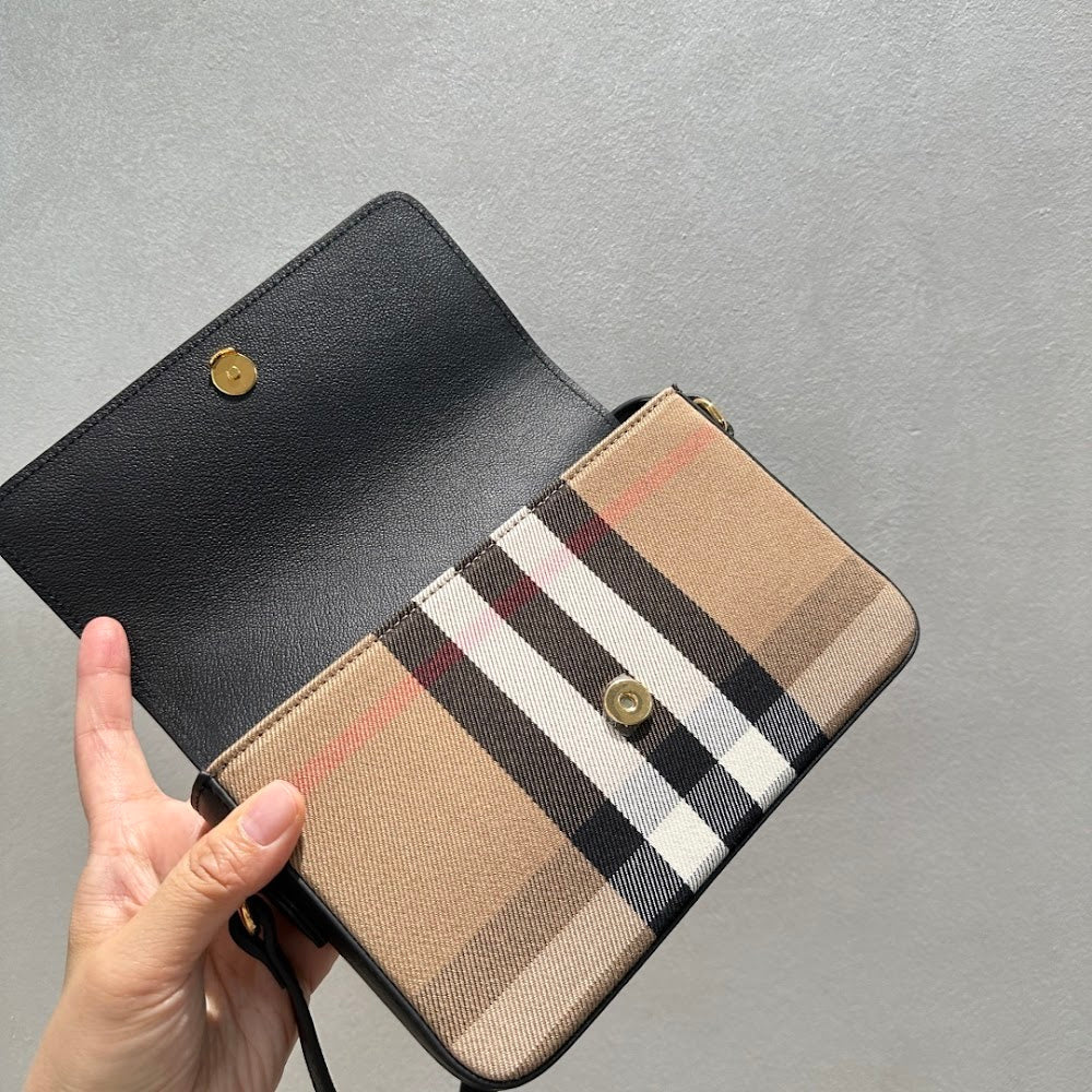 Ezyycart Bags Burberryn Luxury Bag --92435