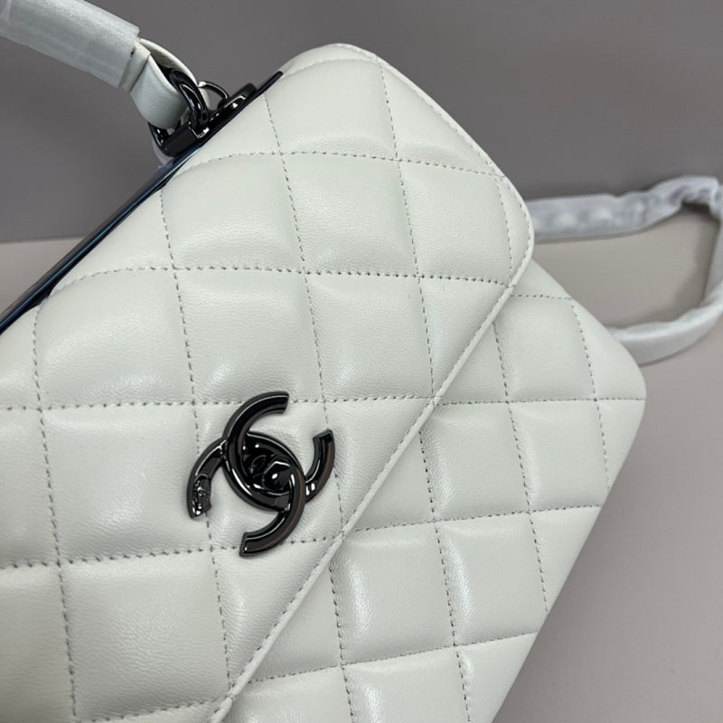 new-luxury-designer-bags-nm20258