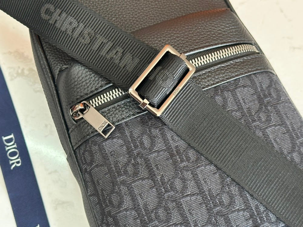 new-designer-premium-bags-nm16334