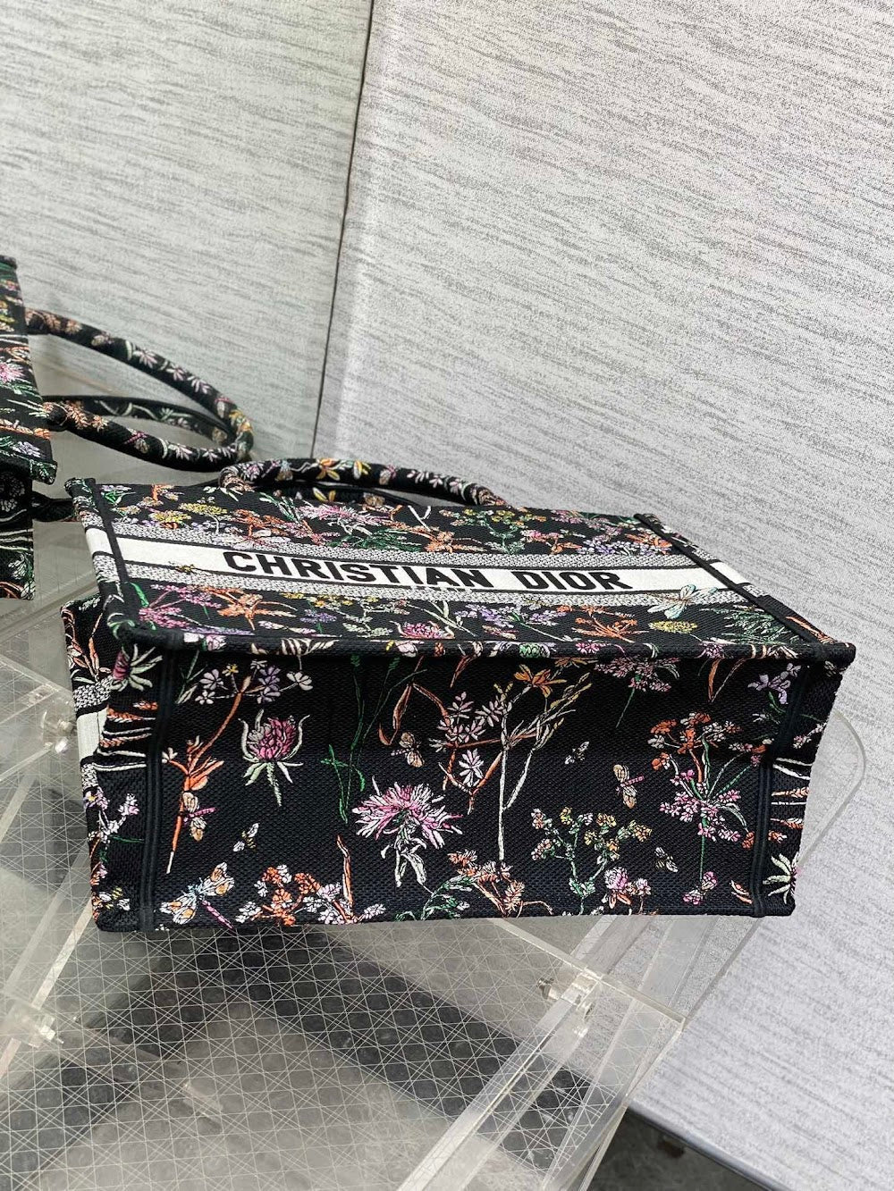 new-luxury-designer-bags-nm16037