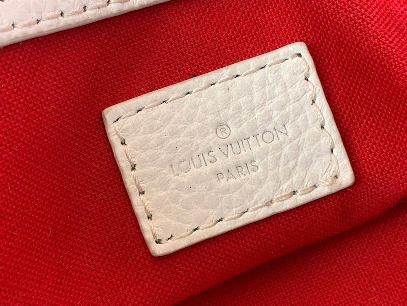 Anum Bags ln Luxury Bag --61147