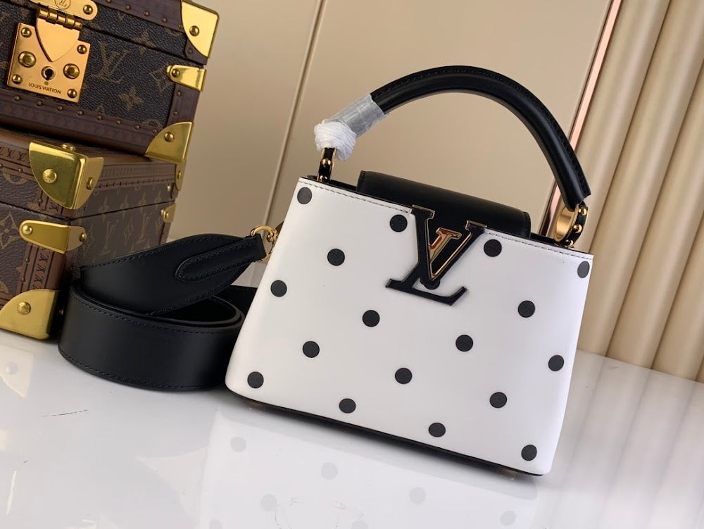 Anum Bags ln Luxury Bag --60900