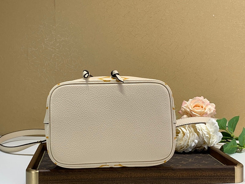Anum Bags ln Luxury Bag --56778