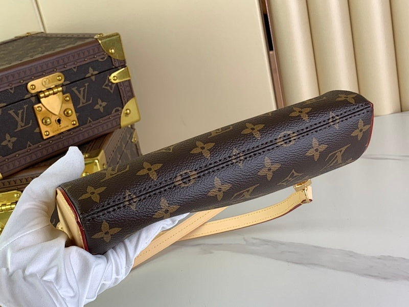 Anum Bags ln Luxury Bag --58071