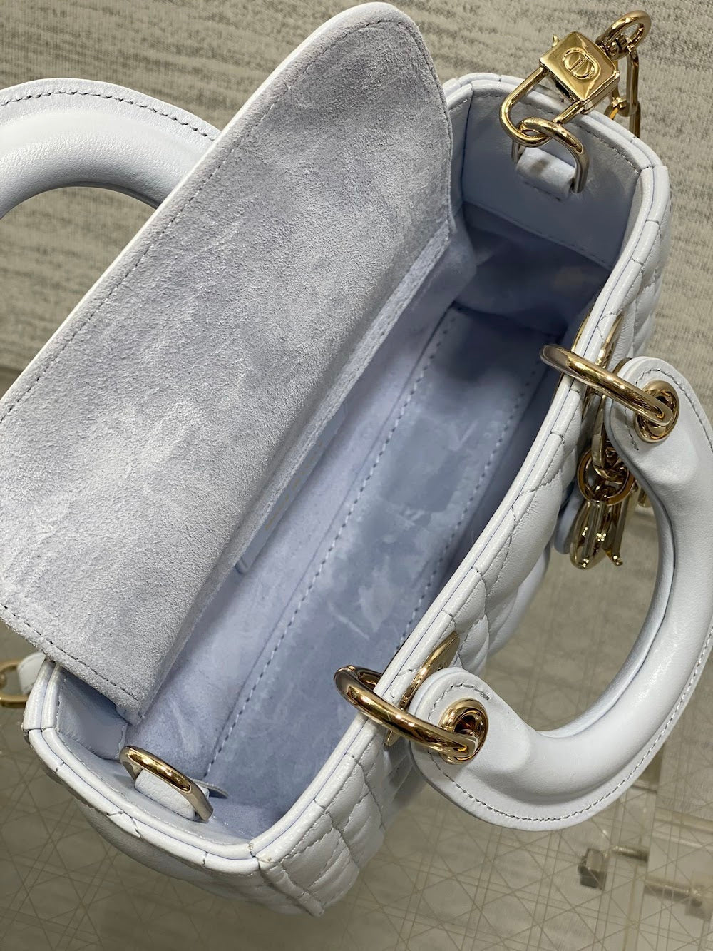 new-designer-premium-bags-nm16359