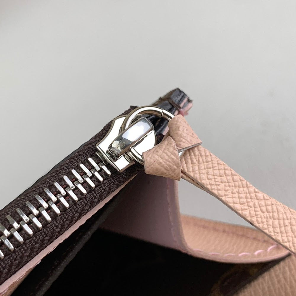 Anum Bags ln Luxury Bag --56917