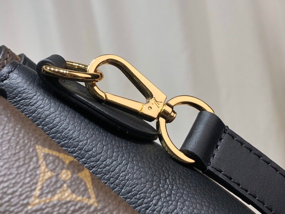 Anum Bags ln Luxury Bag --60136