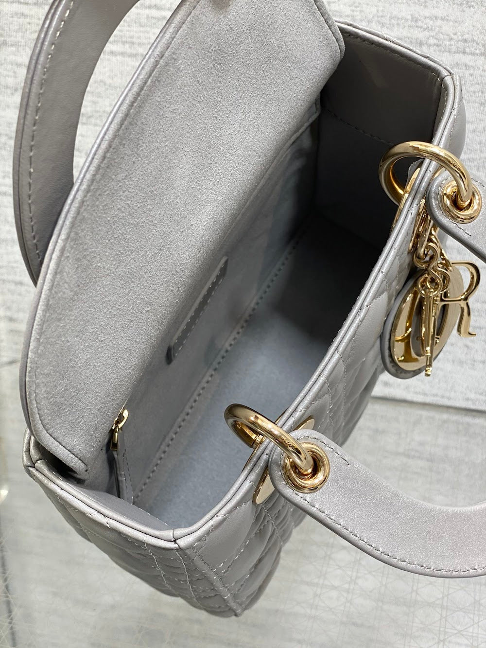 new-designer-premium-bags-nm16314