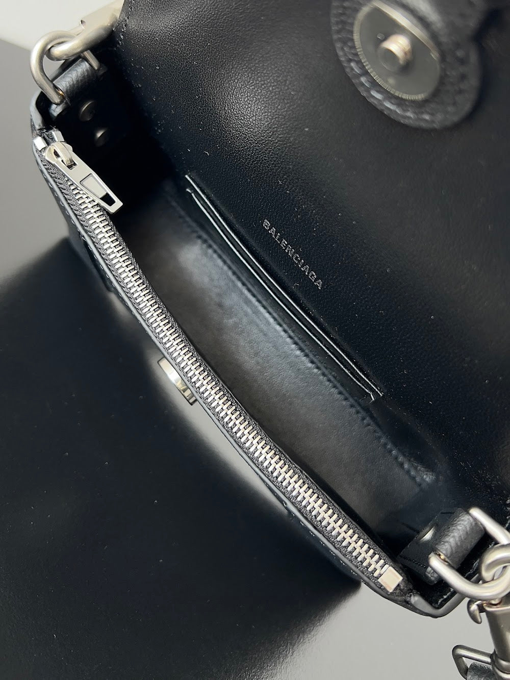 Ezyycart Bags Balenciaga Luxury Bag --111275