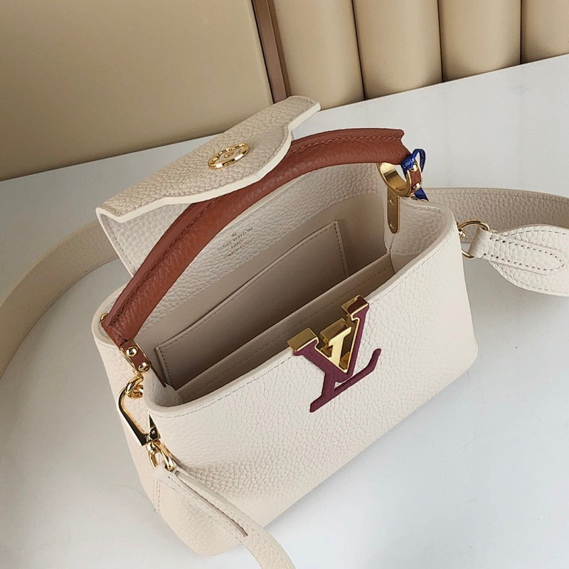Anum Bags ln Luxury Bag --60566