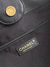 new-luxury-designer-bags-nm5921