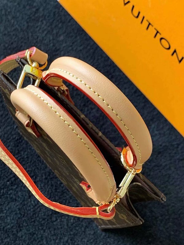 Anum Bags ln Luxury Bag --56069