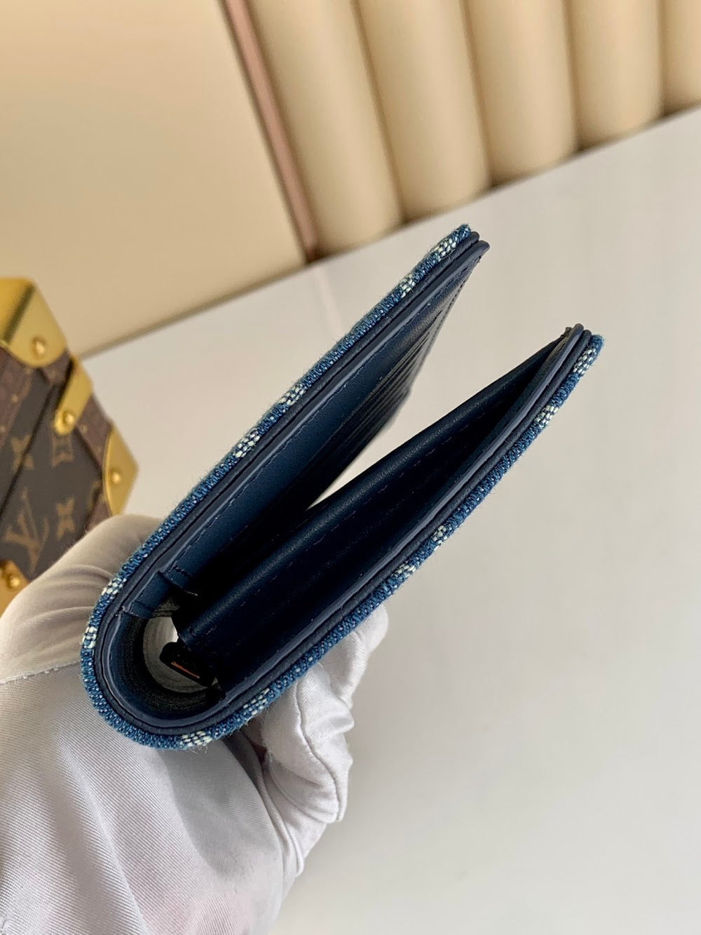 Anum Bags ln Luxury Bag --56021