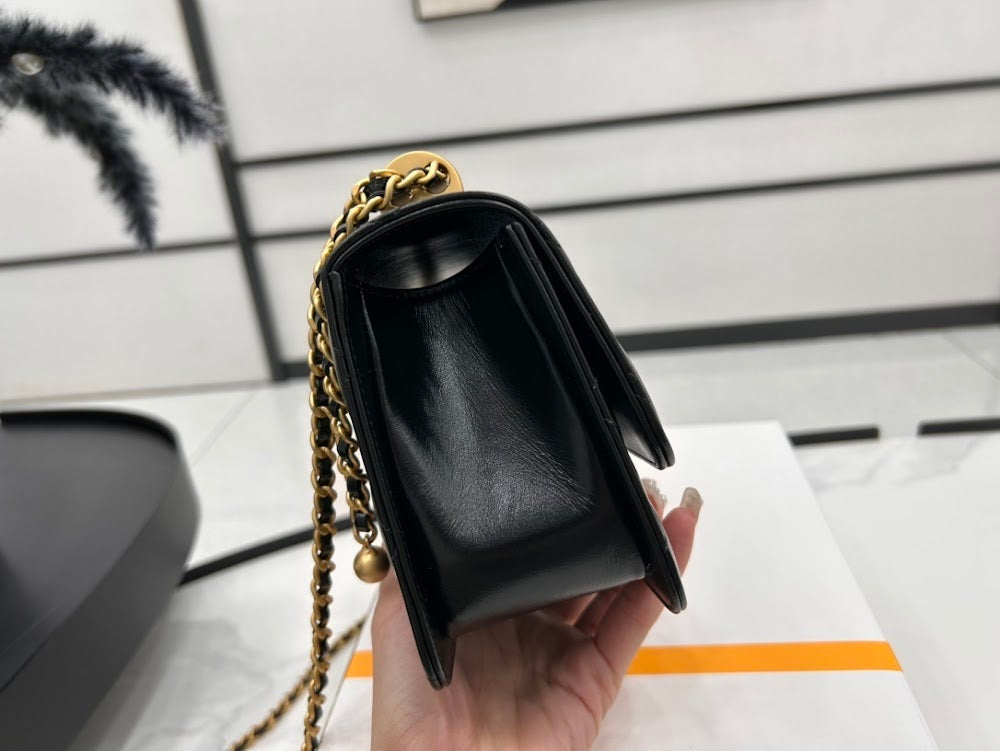 new-luxury-designer-bags-nm9295