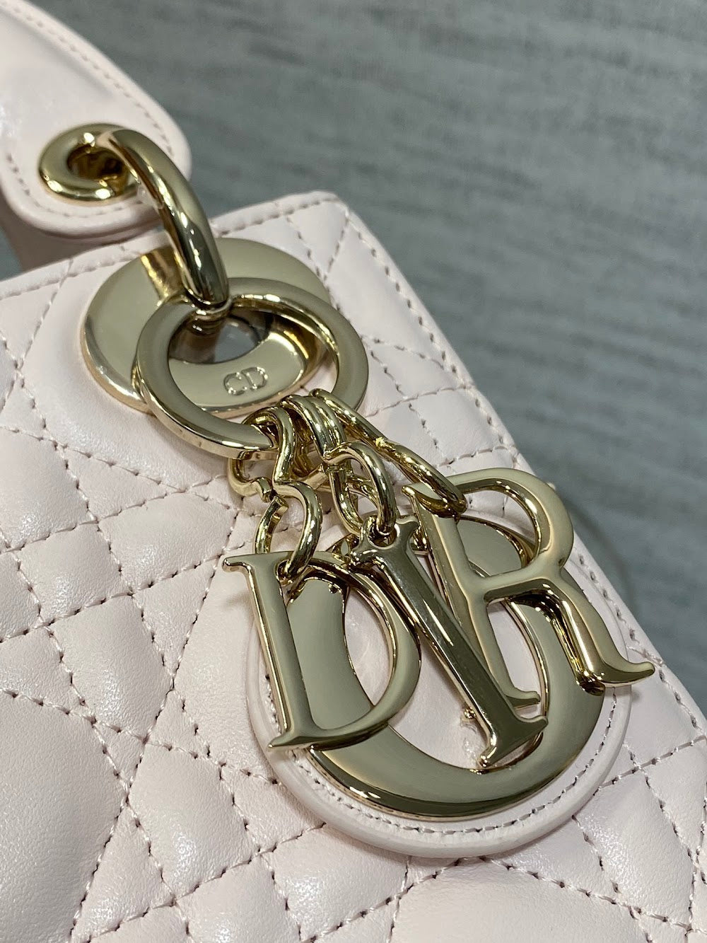 new-designer-premium-bags-nm16363