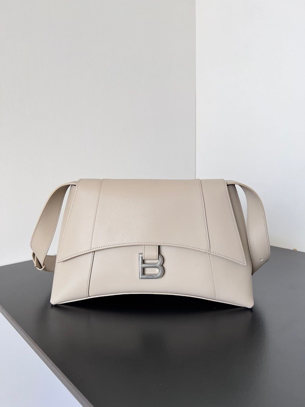 Ezyycart Bags Balenciaga Luxury Bag --111761