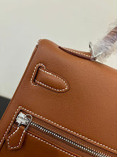 new-luxury-designer-bags-nm11296