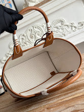 new-designer-premium-bags-nm360