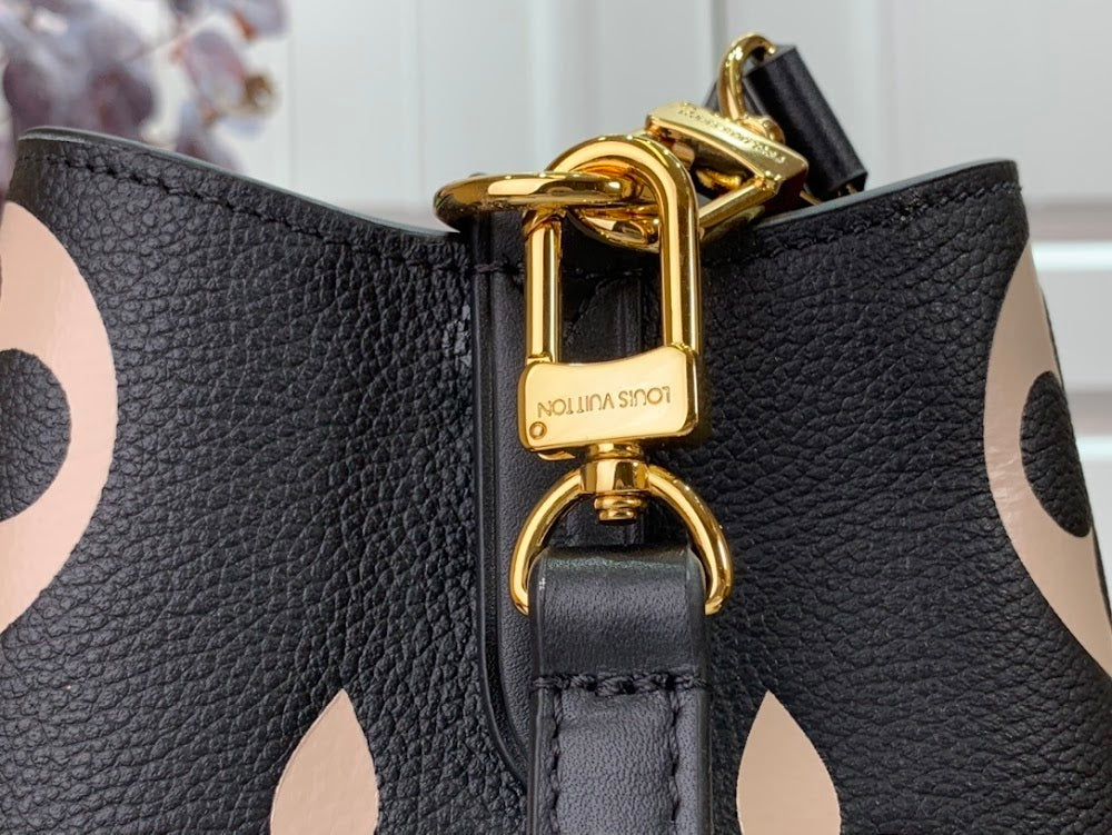 Anum Bags ln Luxury Bag --58867