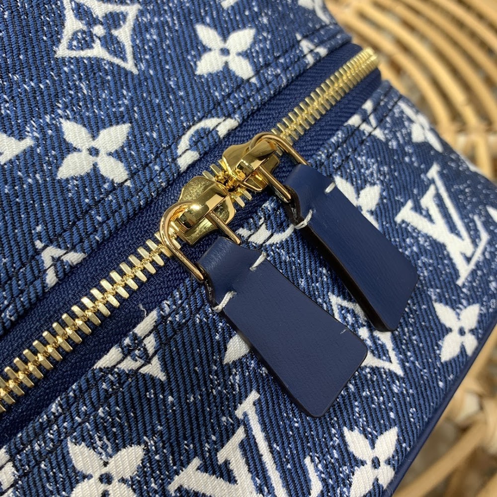 Anum Bags ln Luxury Bag --58802