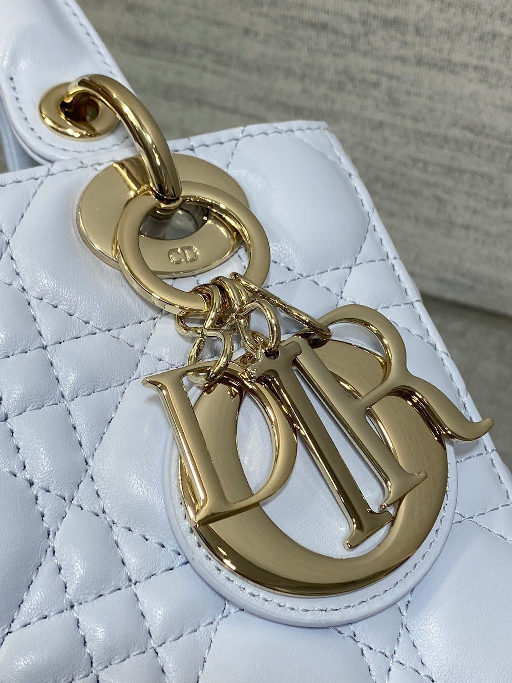 new-designer-premium-bags-nm16355