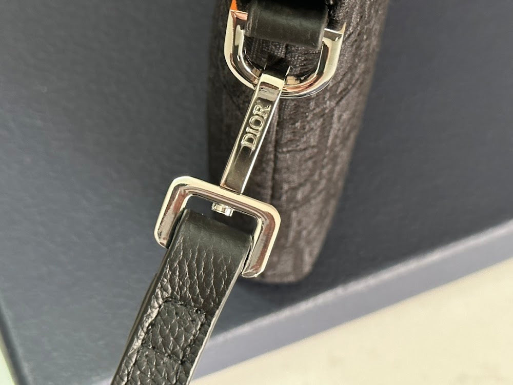new-designer-premium-bags-nm16340