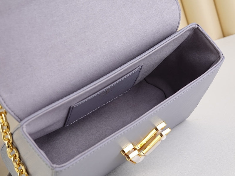 Anum Bags ln Luxury Bag --61136