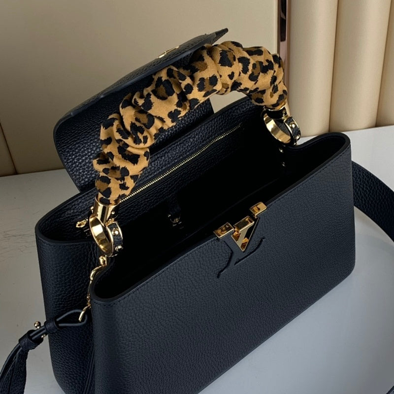 Anum Bags ln Luxury Bag --60610