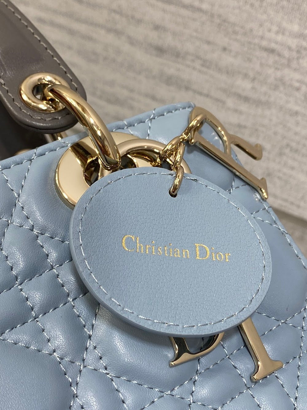 new-designer-premium-bags-nm16309