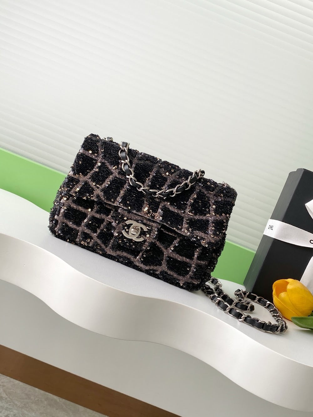 Anum Bags CHn Luxury Bag --114181