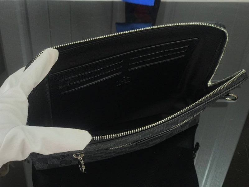 Anum Bags ln Luxury Bag --56797