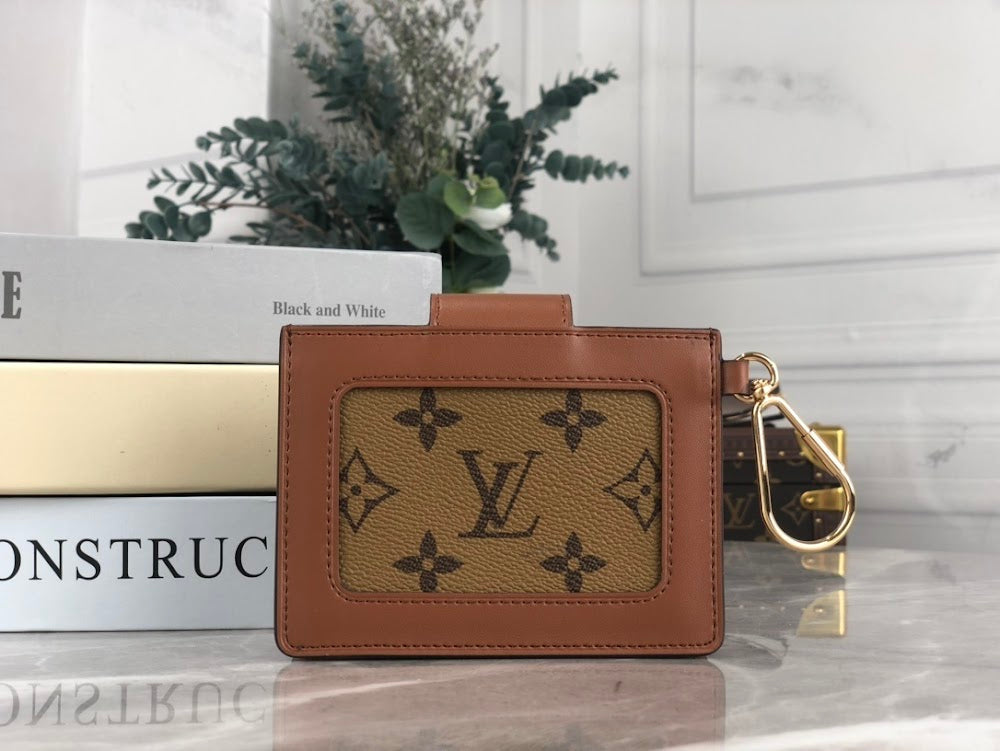 Anum Bags ln Luxury Bag --60676