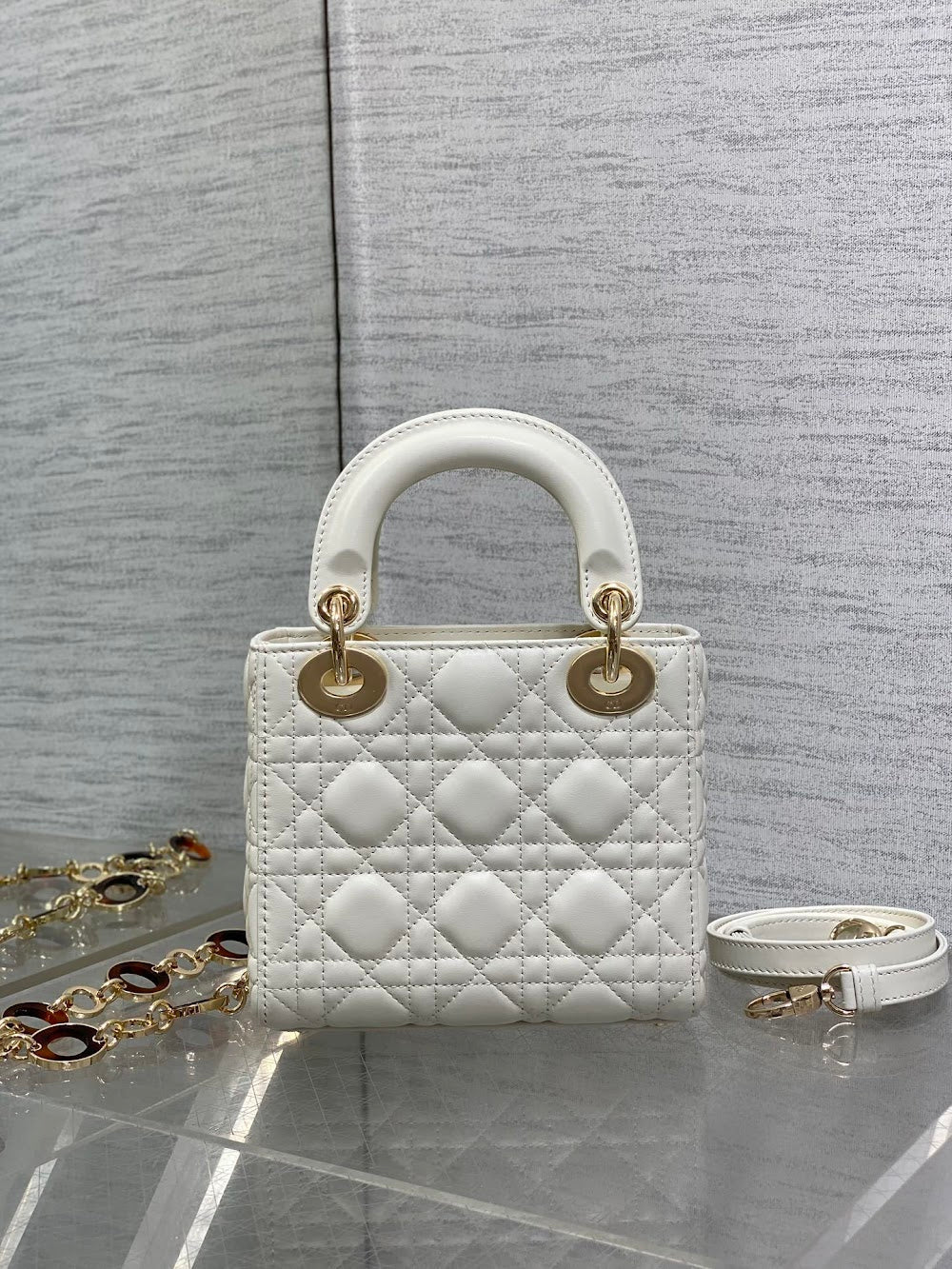 new-designer-premium-bags-nm16201
