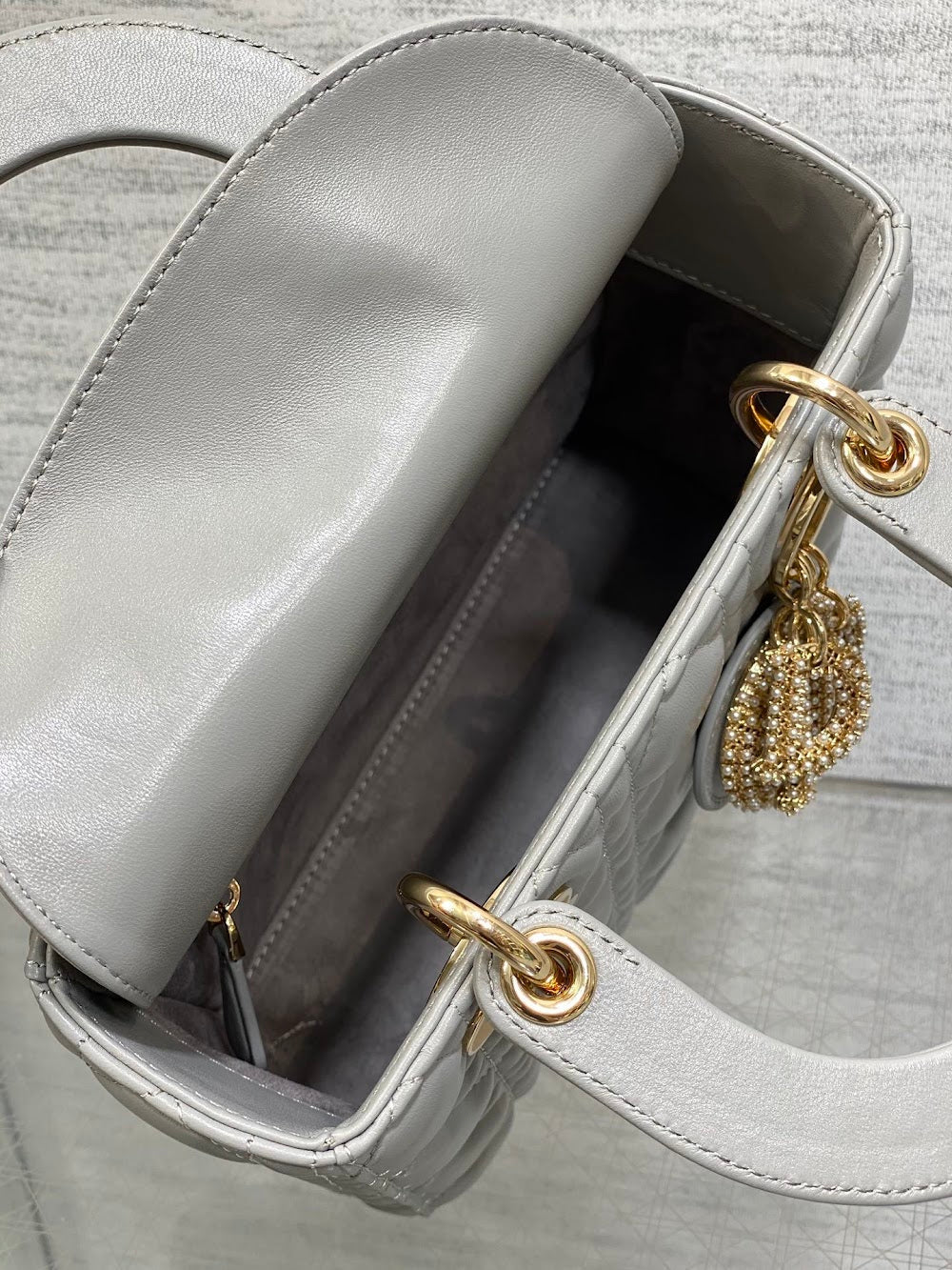 new-designer-premium-bags-nm16767