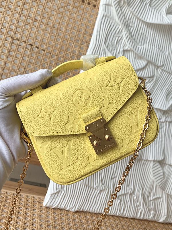 Anum Bags ln Luxury Bag --56501